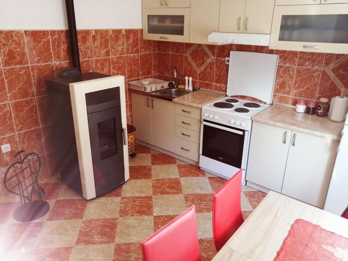 דירות טרביניה Nemanja מראה חיצוני תמונה